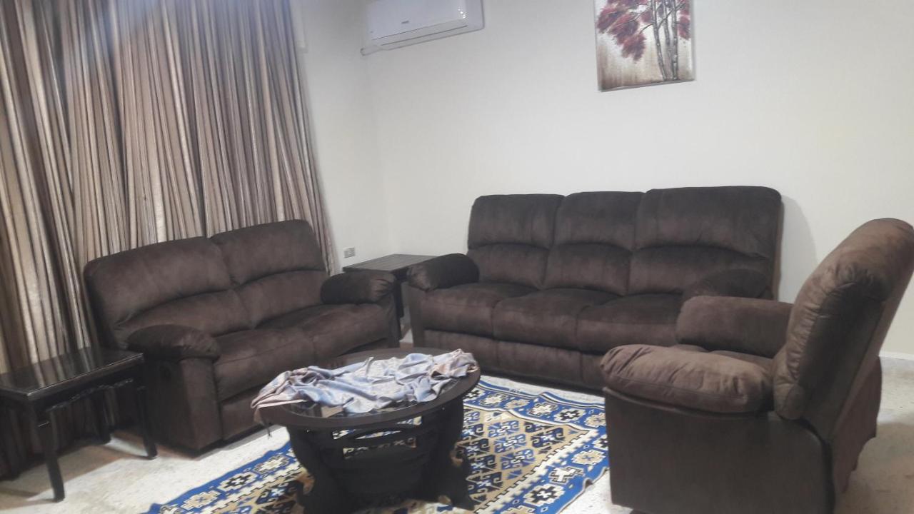 Mesha Stele Hotel Suites Madaba Exterior foto