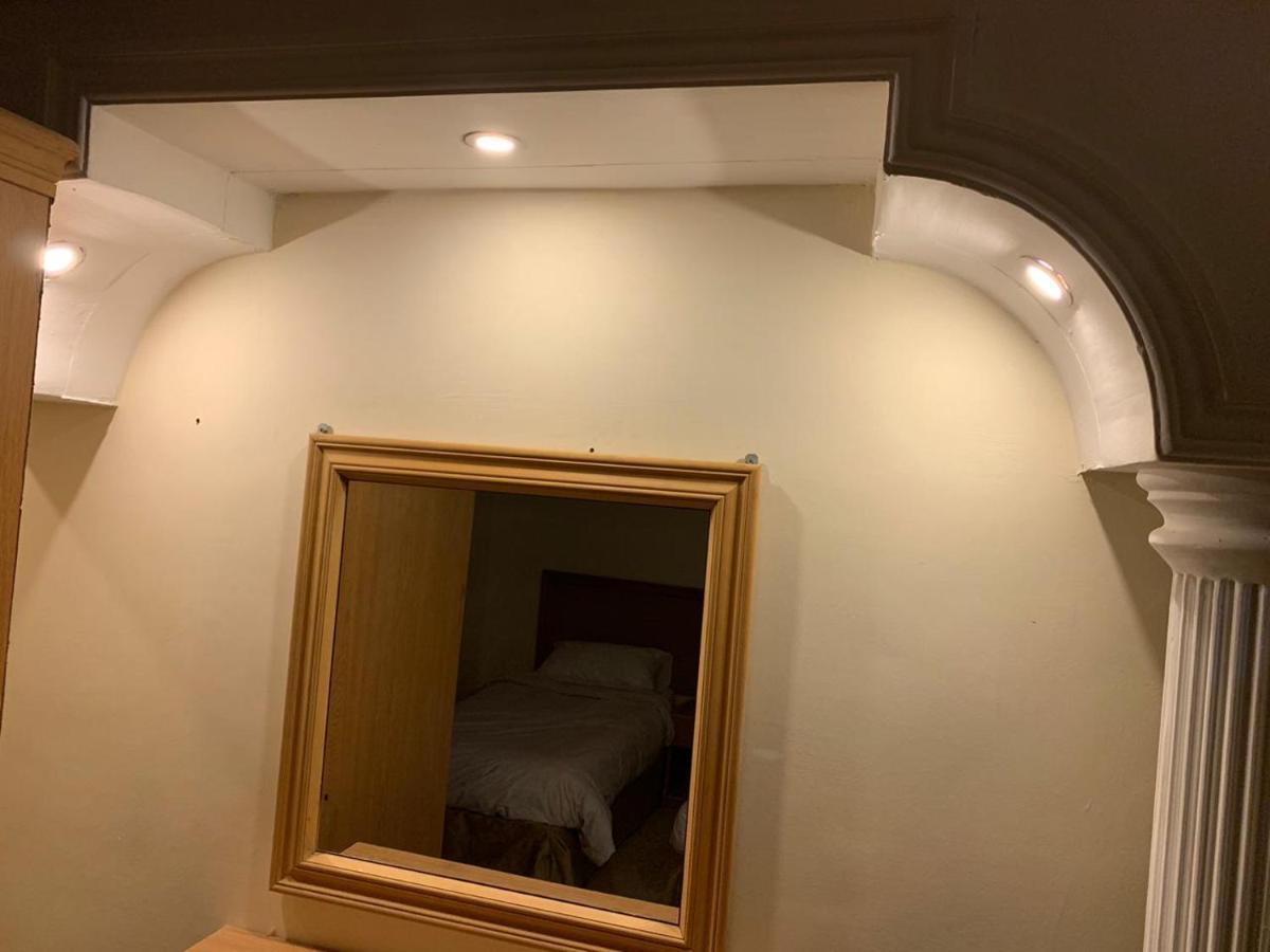Mesha Stele Hotel Suites Madaba Exterior foto
